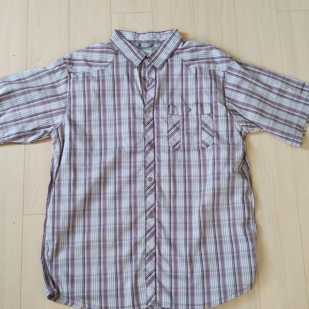 Columbia button up shirt